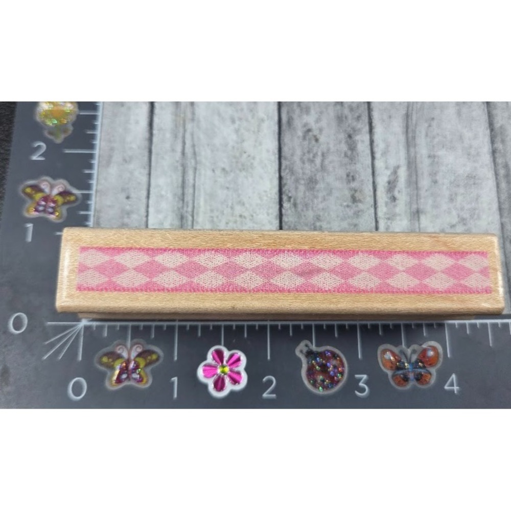 Hero Arts Dainty Harlequin Ribbon F3445 Border Rubber Stamp Wood #H70